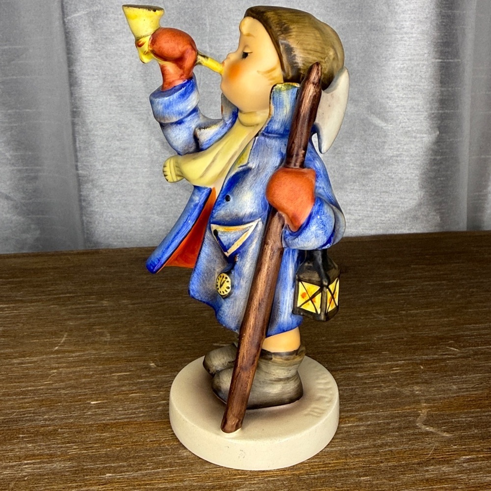 Vintage M.J. Hummel 15/0 Hear Ye Hear Ye TMK3 1960 1972 5 1/4 Figurine W Germany